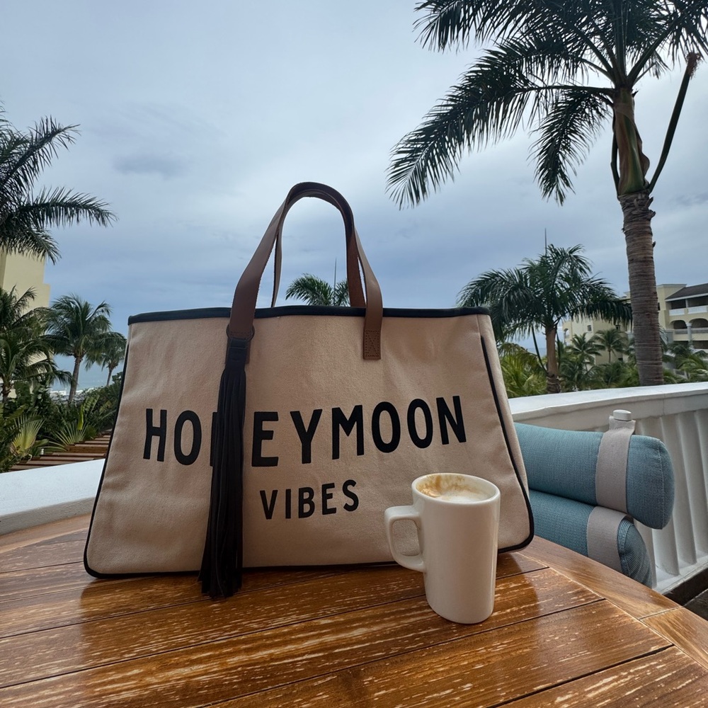 Honeymoon Vibes Beach Bag